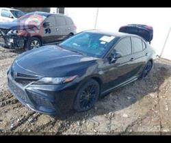 تۆیۆتا کامری